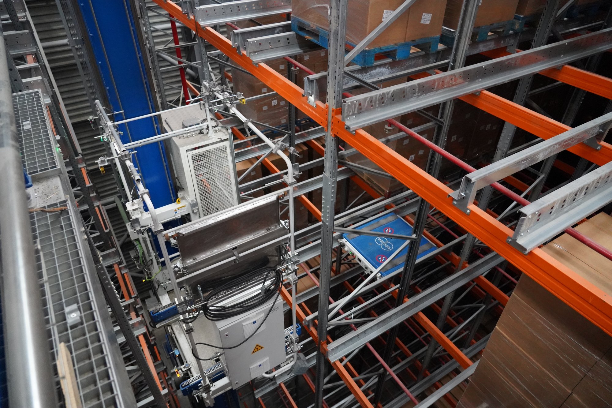 Multiple deep storage